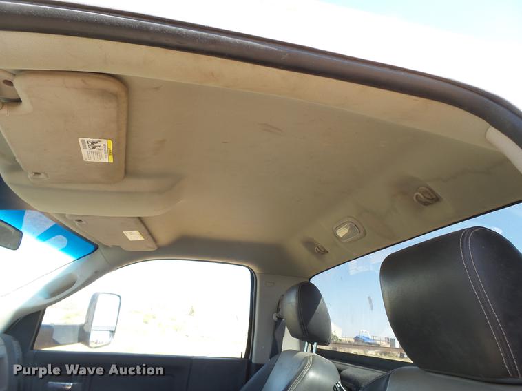 image for item FS9510 2011 Dodge Ram 5500 truck cab and chassis