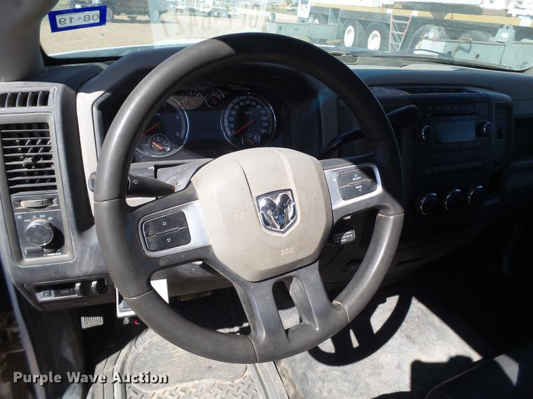 image for item FS9510 2011 Dodge Ram 5500 truck cab and chassis