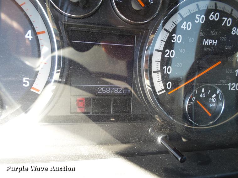 image for item FS9511 2012 Dodge Ram 4500 truck cab and chassis