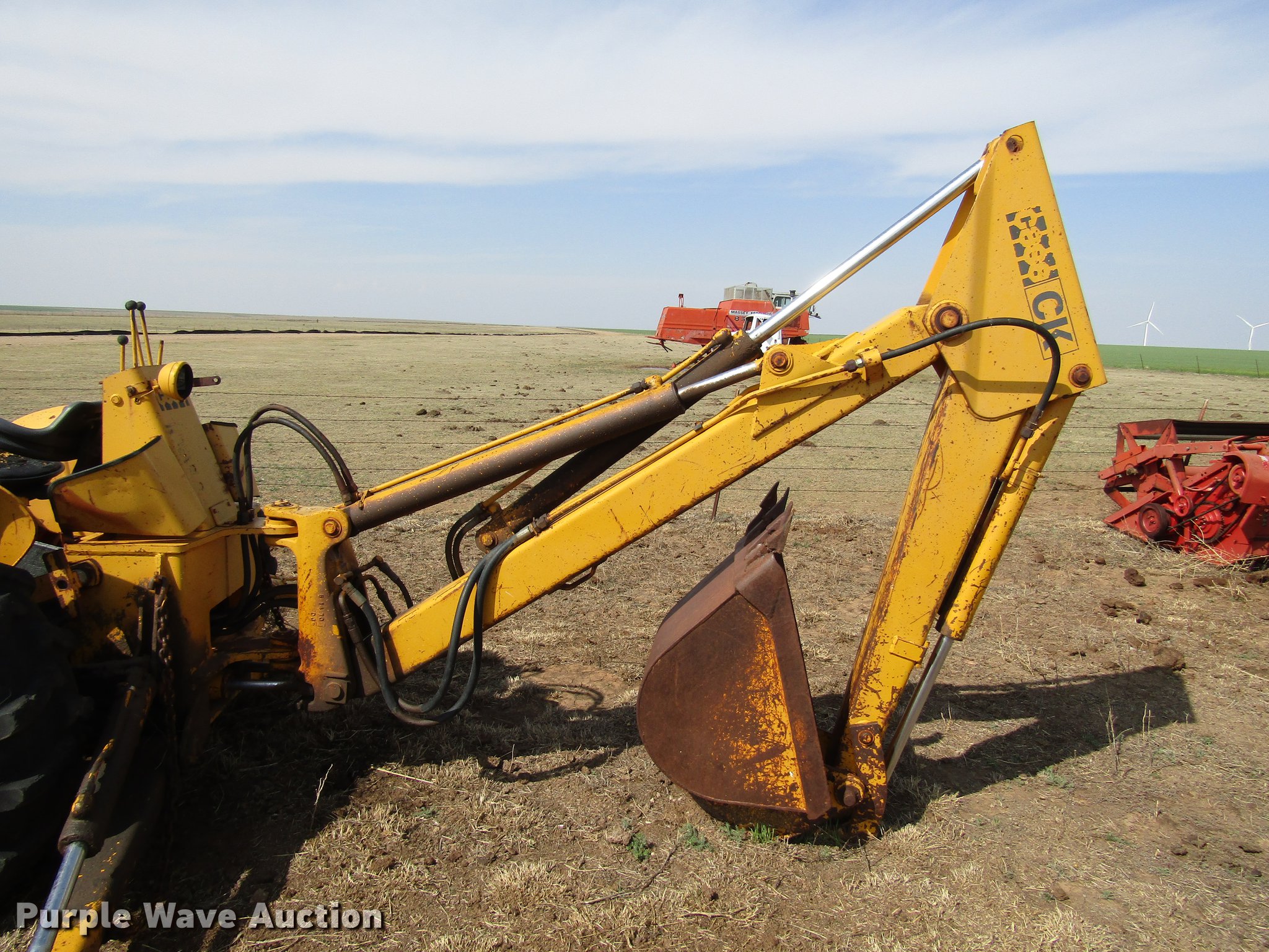 Case 480 backhoe in Panhandle, TX Item DF7923 sold Purple Wave