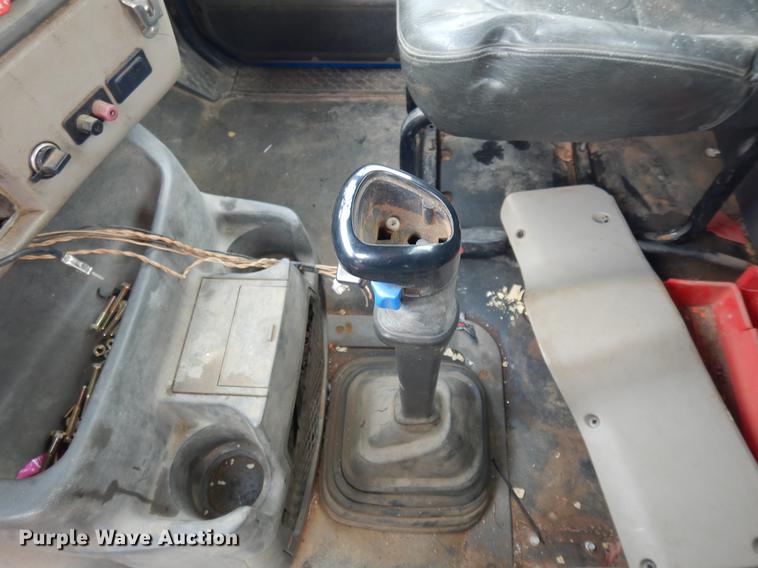 image for item DD3618 2009 Sterling L-Line semi truck