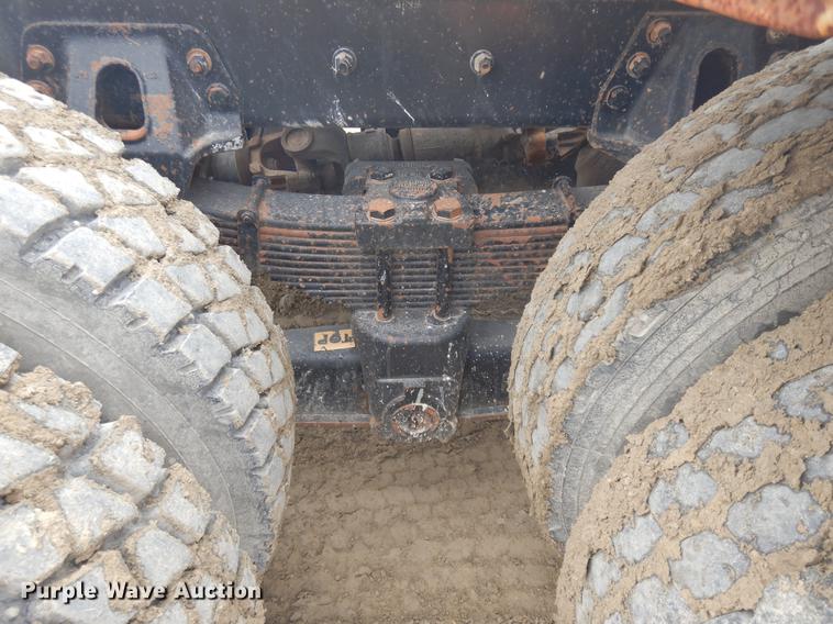 image for item DD3618 2009 Sterling L-Line semi truck