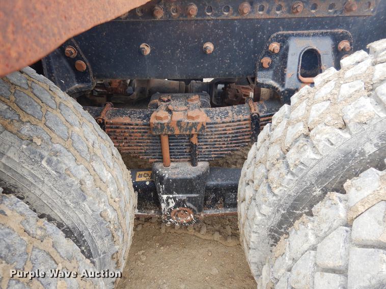 image for item DD3618 2009 Sterling L-Line semi truck