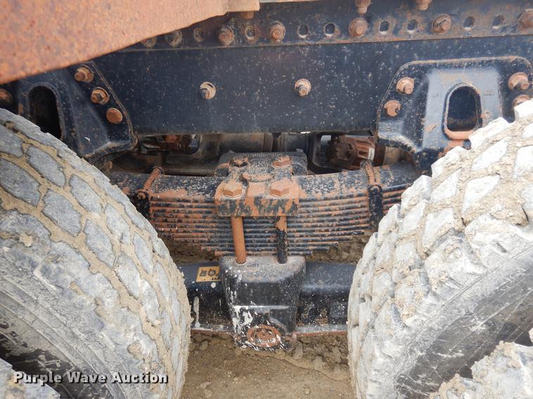 image for item DD3618 2009 Sterling L-Line semi truck