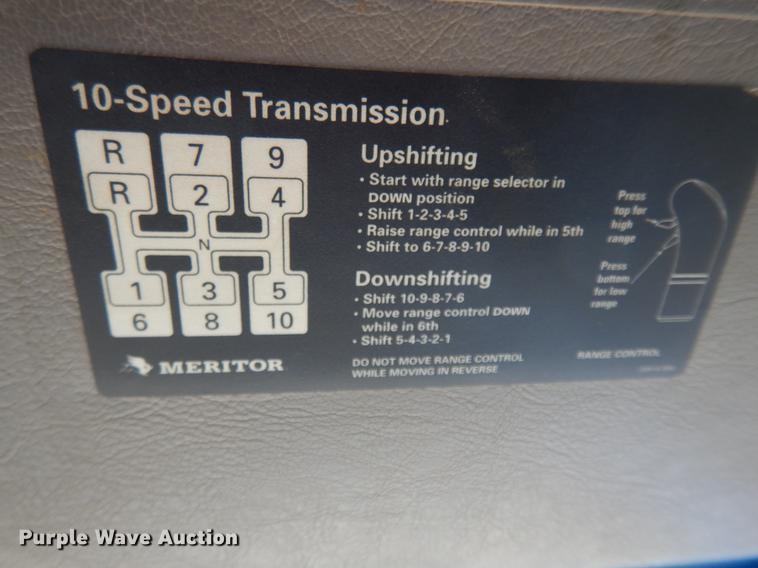 image for item DD3619 2000 Sterling A-Line semi truck