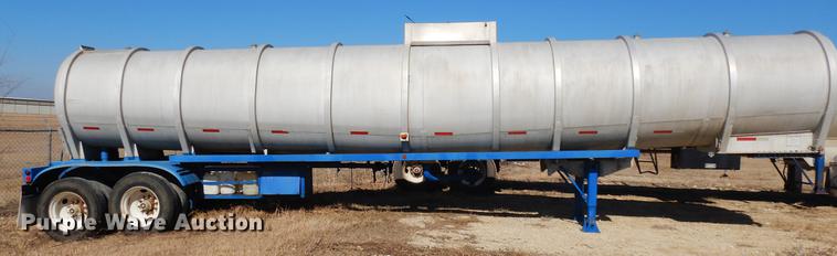 image for item DD3622 1976 Fruehauf TAOE2W tank trailer