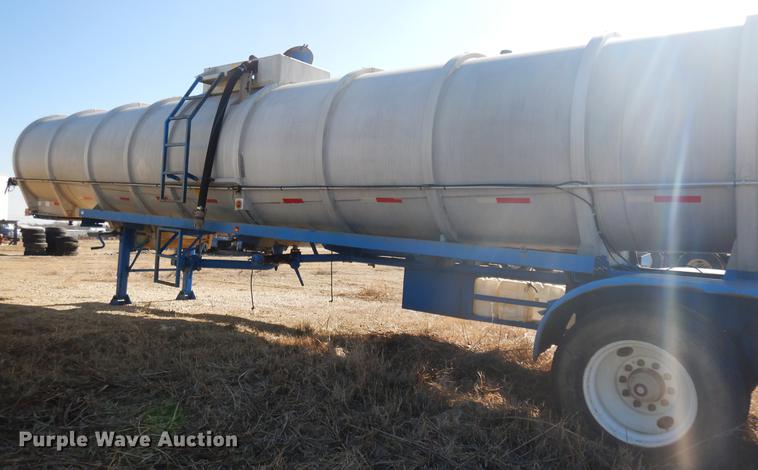 image for item DD3622 1976 Fruehauf TAOE2W tank trailer