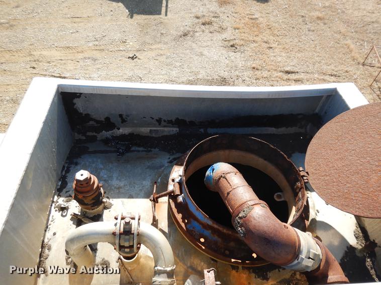 image for item DD3622 1976 Fruehauf TAOE2W tank trailer