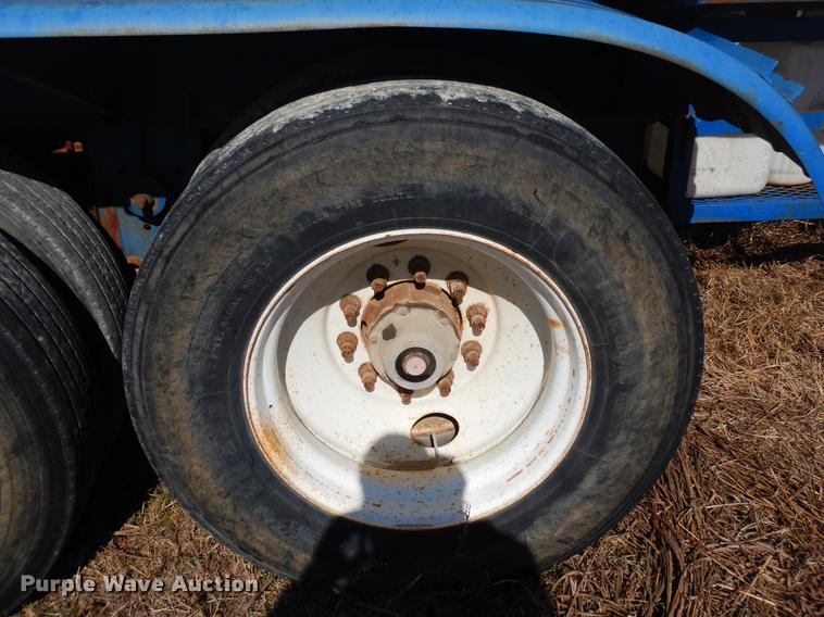 image for item DD3622 1976 Fruehauf TAOE2W tank trailer