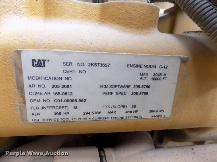 image for item DD3646 2002 Sterling L-Line semi truck