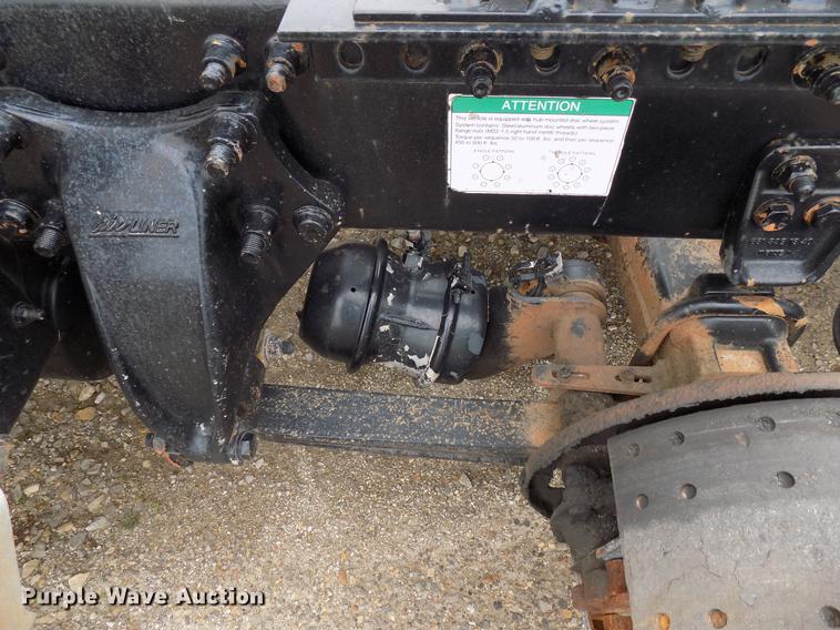 image for item DD3654 2007 Freightliner Century Class semi truck