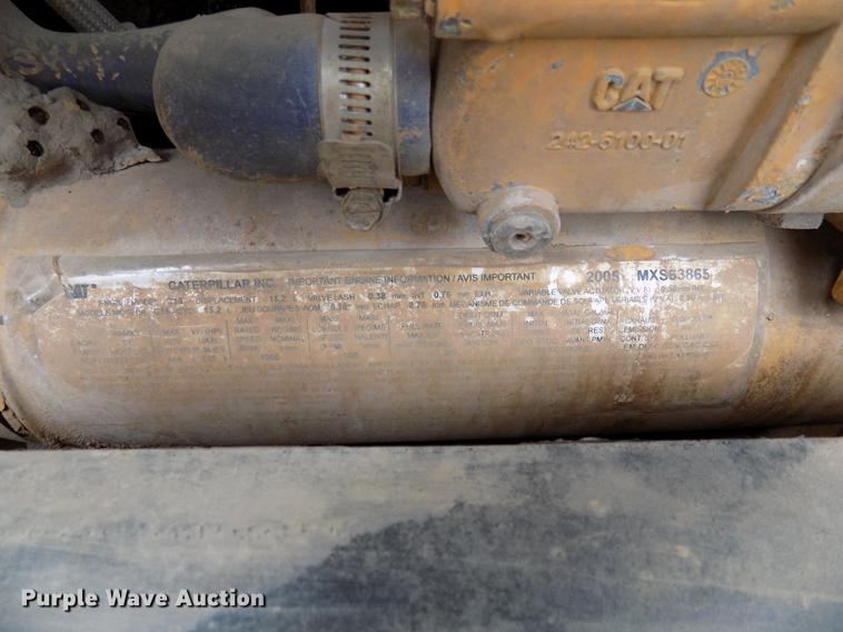 image for item DD3656 2006 Peterbilt 357 semi truck