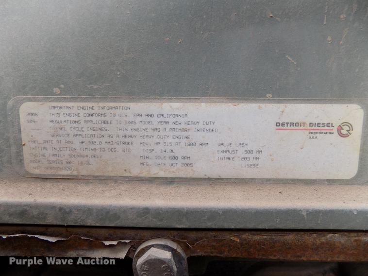 image for item DD3660 2006 Freightliner Century Class semi truck