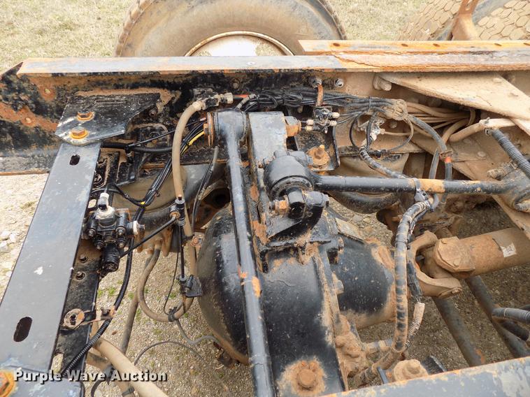 image for item DD3662 2000 Kenworth W900 semi truck