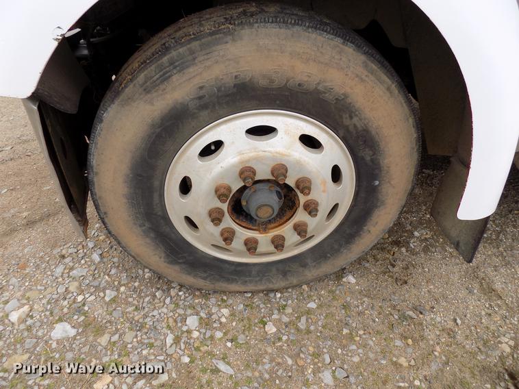 image for item DD3662 2000 Kenworth W900 semi truck