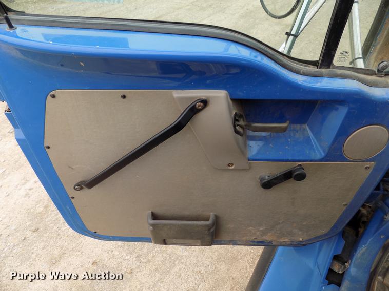 image for item DD3668 2007 Sterling L-Line semi truck