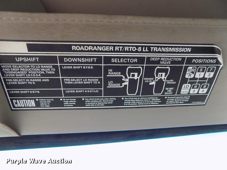 image for item DD3668 2007 Sterling L-Line semi truck