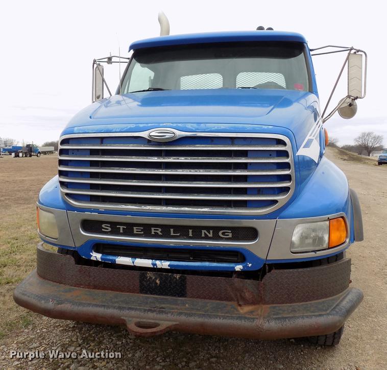 image for item DD3669 2002 Sterling A-Line semi truck