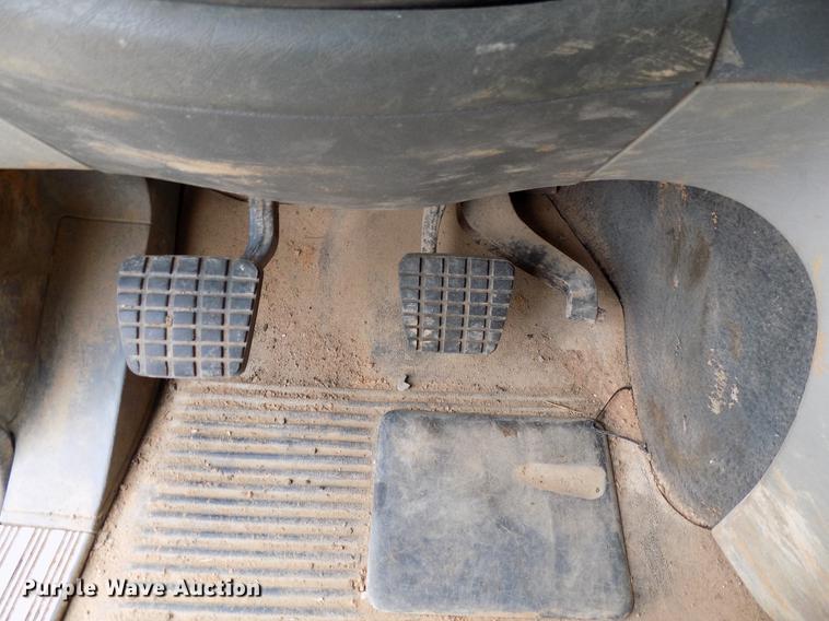 image for item DD3670 2007 Freightliner Century Class semi truck