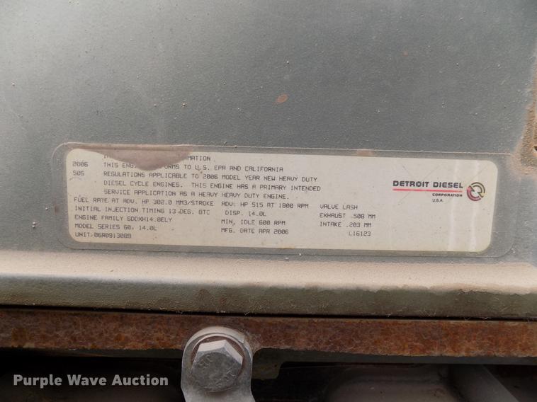 image for item DD3676 2007 Freightliner Century Class semi truck