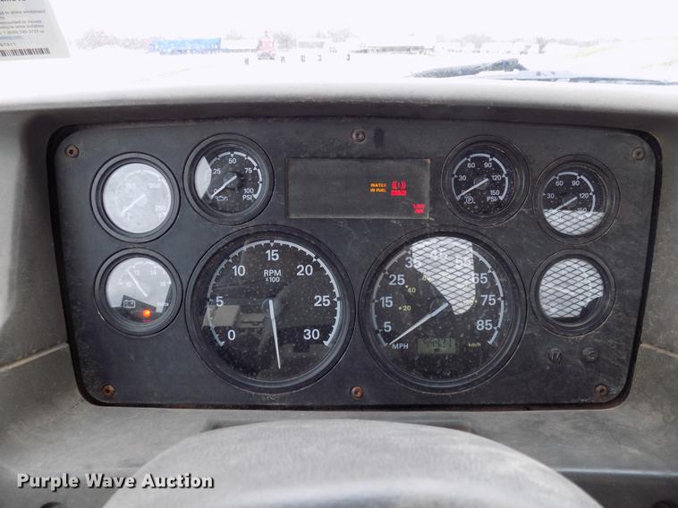 image for item DD3678 2007 Sterling LT9500 semi truck