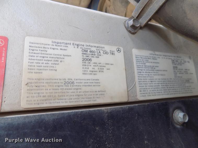 image for item DD3678 2007 Sterling LT9500 semi truck