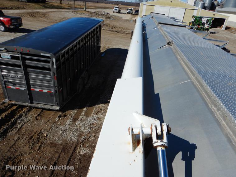 image for item DE6060 1998 CEI Pacer AT35L-40-1433 dry bulk trailer