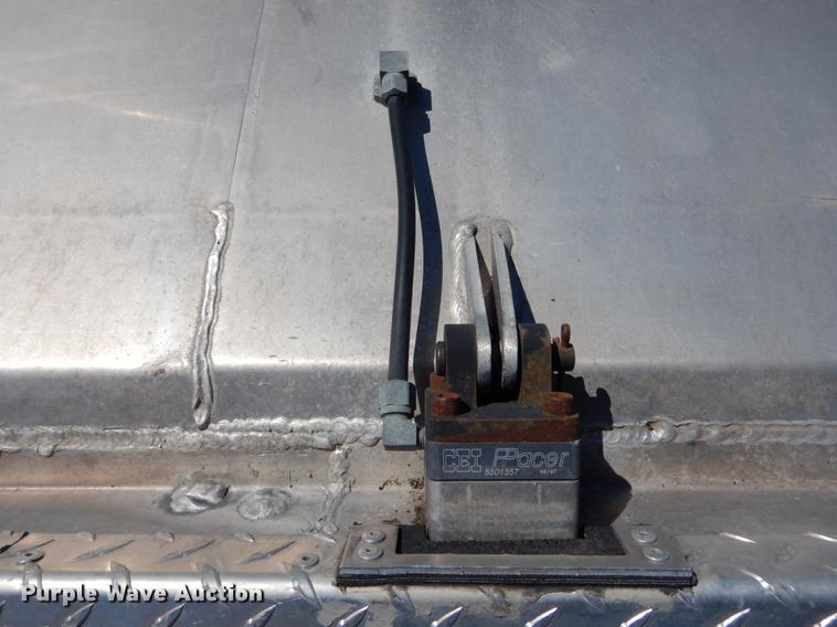 image for item DE6060 1998 CEI Pacer AT35L-40-1433 dry bulk trailer