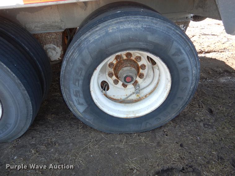 image for item DE6060 1998 CEI Pacer AT35L-40-1433 dry bulk trailer