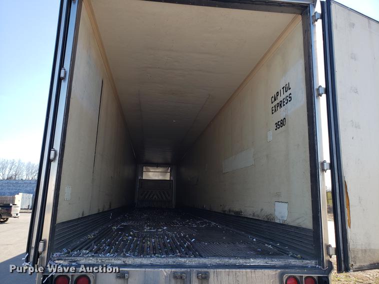 image for item DF3352 2000 Wabash dry van trailer