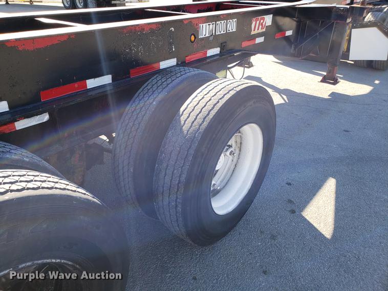 image for item DF3354 2000 Cheetah container trailer