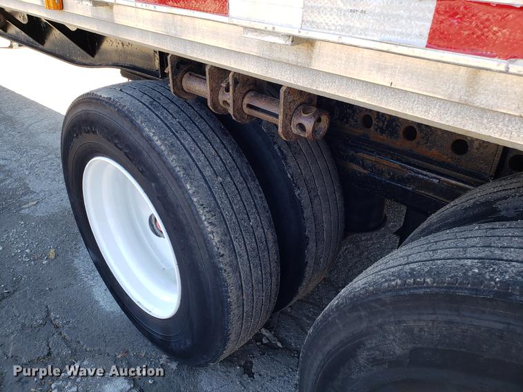 image for item DF3355 1999 Dorsey flatbed trailer