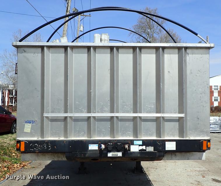 image for item DF8850 2006 Fontaine EFTW-7-8048WSAWK flatbed trailer