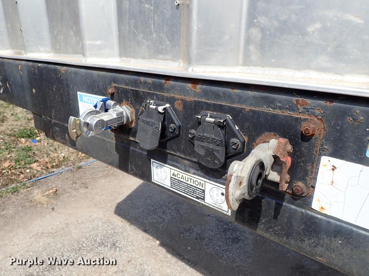 image for item DF8850 2006 Fontaine EFTW-7-8048WSAWK flatbed trailer