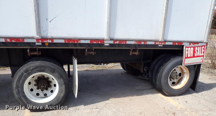 image for item DF8850 2006 Fontaine EFTW-7-8048WSAWK flatbed trailer