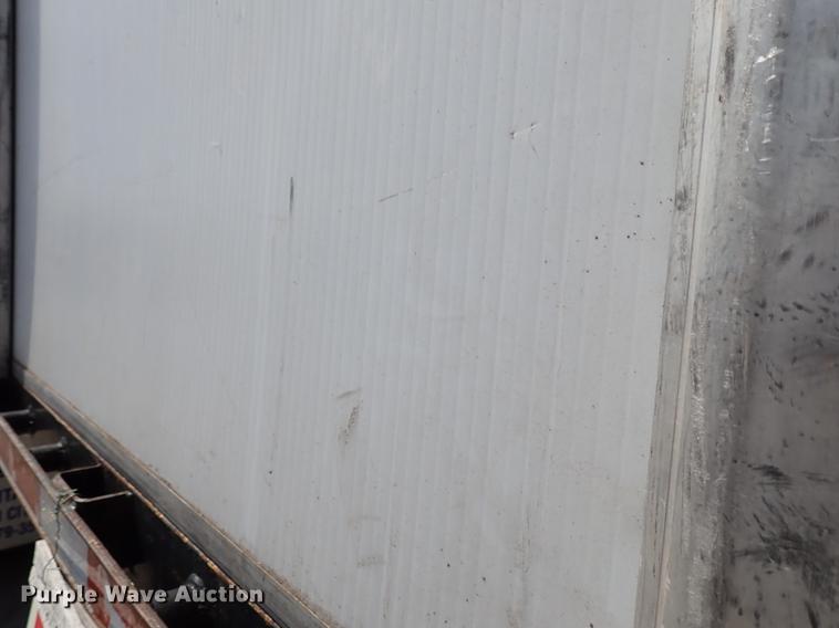 image for item DF8850 2006 Fontaine EFTW-7-8048WSAWK flatbed trailer