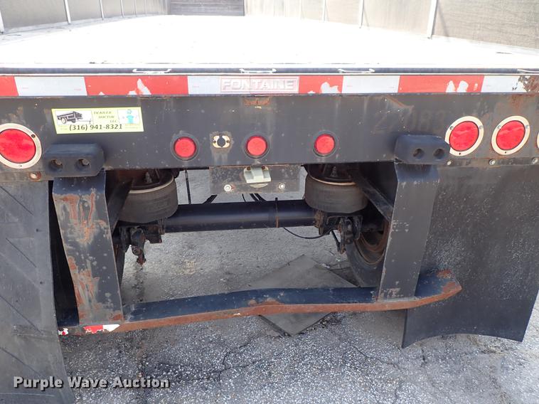 image for item DF8850 2006 Fontaine EFTW-7-8048WSAWK flatbed trailer