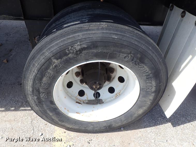 image for item DF8850 2006 Fontaine EFTW-7-8048WSAWK flatbed trailer