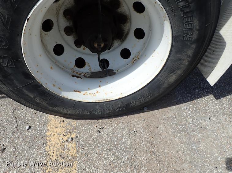 image for item DF8850 2006 Fontaine EFTW-7-8048WSAWK flatbed trailer