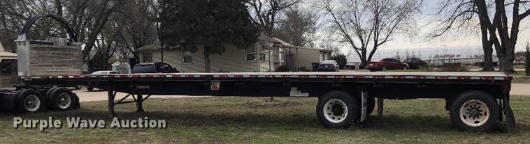 image for item DF8850 2006 Fontaine EFTW-7-8048WSAWK flatbed trailer