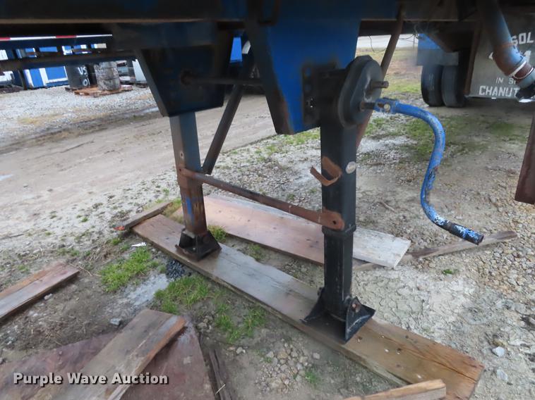 image for item DN9140 2007 shop built tank trailer