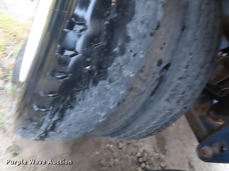 image for item DN9140 2007 shop built tank trailer