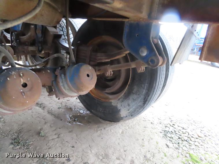 image for item DN9140 2007 shop built tank trailer