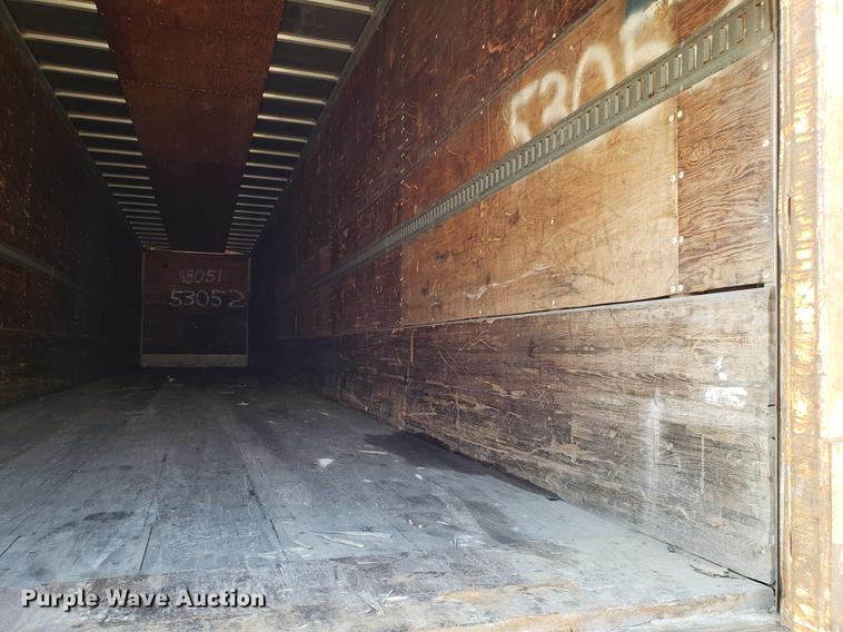 image for item EN9843 1990 Great Dane dry van trailer