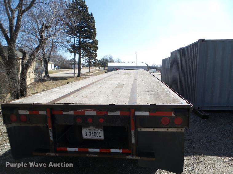 image for item EW9986 1993 Trailmobile F7AT-5EAA flatbed trailer