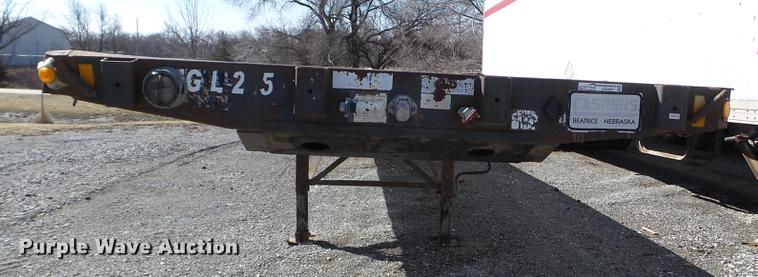 image for item EW9987 1998 Fontaine LFTW-6-8048WSAK flatbed trailer