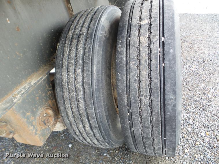 image for item EW9987 1998 Fontaine LFTW-6-8048WSAK flatbed trailer