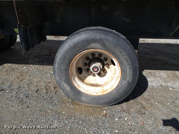 image for item EW9987 1998 Fontaine LFTW-6-8048WSAK flatbed trailer