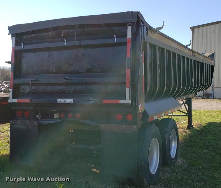 image for item EZ9821 2001 Fruehauf end dump trailer