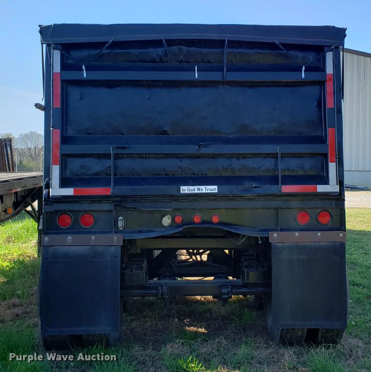 image for item EZ9821 2001 Fruehauf end dump trailer